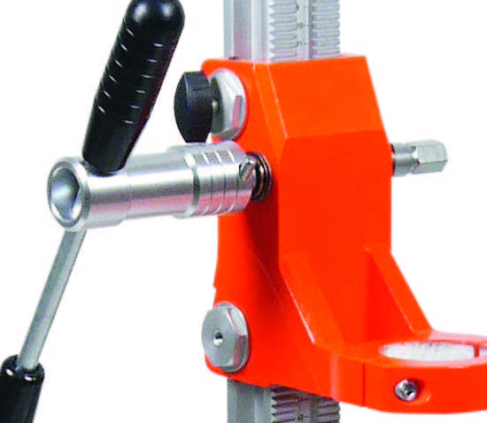 Sliding guide carriage